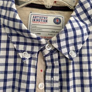 Mens Artistry In Motion long sleeve shirt size large